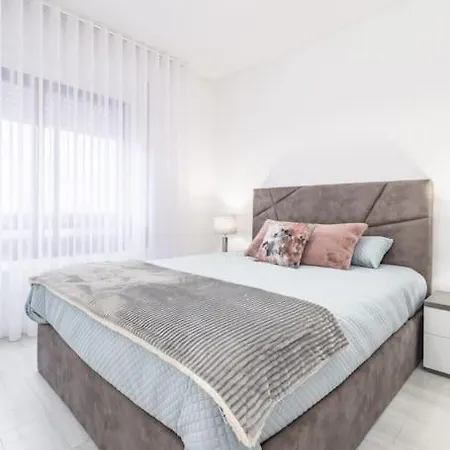 Apartment Paradise Porto